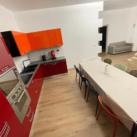 Breanwhi-to Apartment