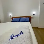 Breanwhi-to