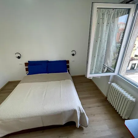 Breanwhi-to تورينو